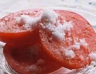 トマトにかける(かけるとしたら)の 砂糖