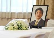 日本 安倍晋三元総理大臣の国葬は行うべき